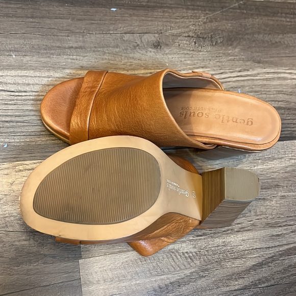 Kenneth Cole Gentle Souls Leather Open Toe Chunky Wooden Heel Mule Serella Brown - Picture 5 of 5